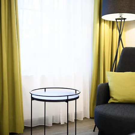 Hotel Hiller In 3*