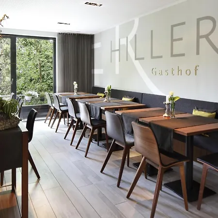 Hotel Hiller In 3*