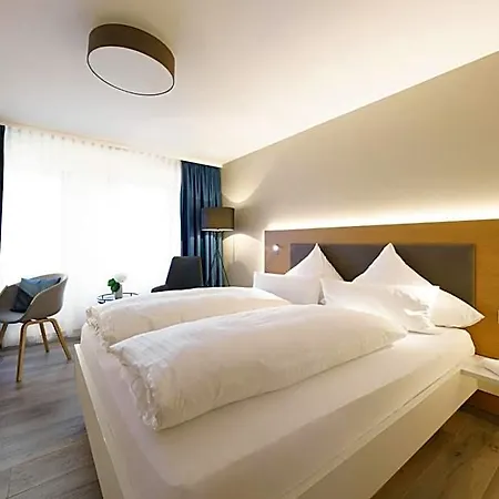 Hiller In Hotel Abstatt