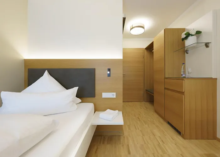 Hiller In Hotel Abstatt