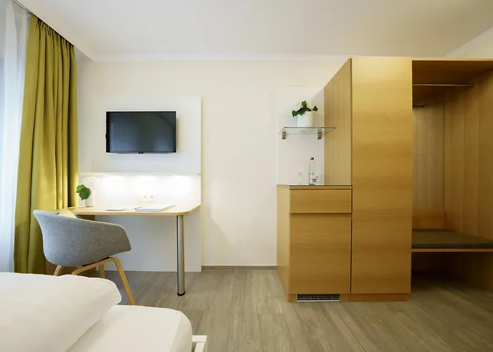 Hotel Hiller In Abstatt