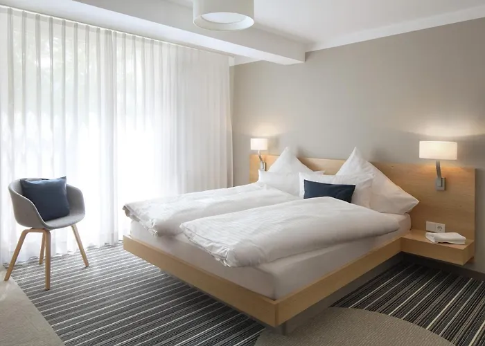 Hiller In 3* Abstatt